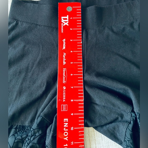 Torrid Women’s Black Full Length Signature Waist Flocked Spiderweb Legging Sz 00 - Picture 10 of 12